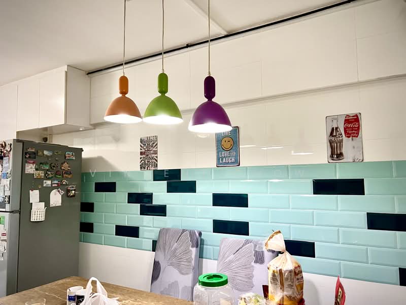 9 Gloucester Road HDB Flat For Sale at S$ 718,000 | PropertyGuru Singapore - Kitchen