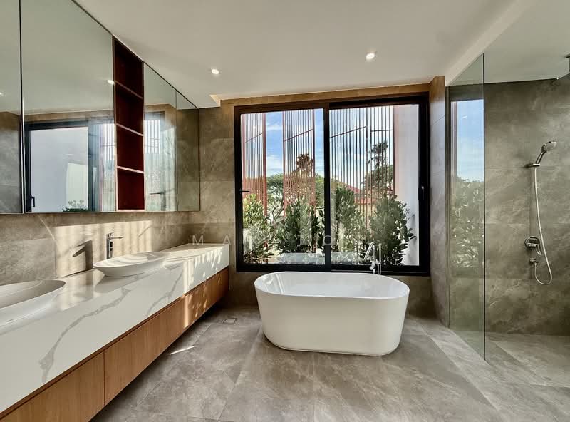 ⭐️⭐️LANDED7772 @ D15 BRAND NEW DETACHED WITH BASEMENT Detached House For Sale at S$ 17,999,999 | PropertyGuru Singapore - Bathroom