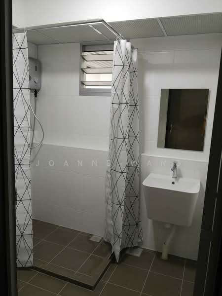 26A Saint George's Lane, 26A Saint George's Lane, 3 Bedrooms, 1,000 sqft, HDB Flat For Rent, by Joanne Wang, 500071891 - Bathroom - PropertyGuru.com.sg