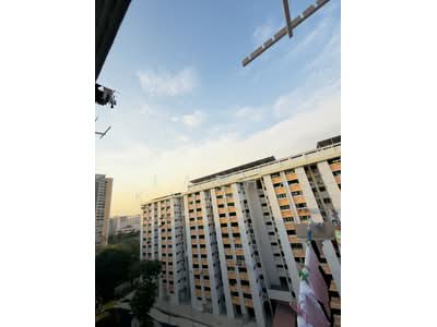 For Sale - 523 Ang Mo Kio Avenue 5