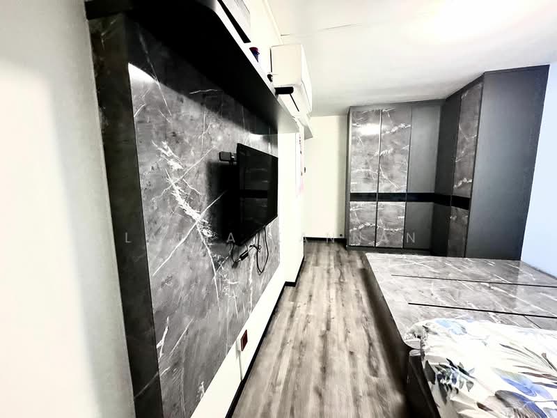 523 Ang Mo Kio Avenue 5 HDB Flat For Sale at S$ 449,999 | PropertyGuru Singapore - Bedroom