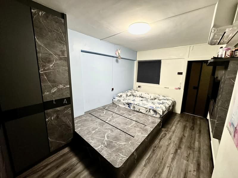 523 Ang Mo Kio Avenue 5 HDB Flat For Sale at S$ 449,999 | PropertyGuru Singapore - Bedroom