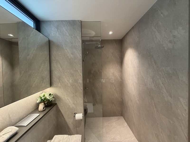 Rivelle Tampines Executive Condominium For Sale at S$ 1,663,000 | PropertyGuru Singapore - Bathroom