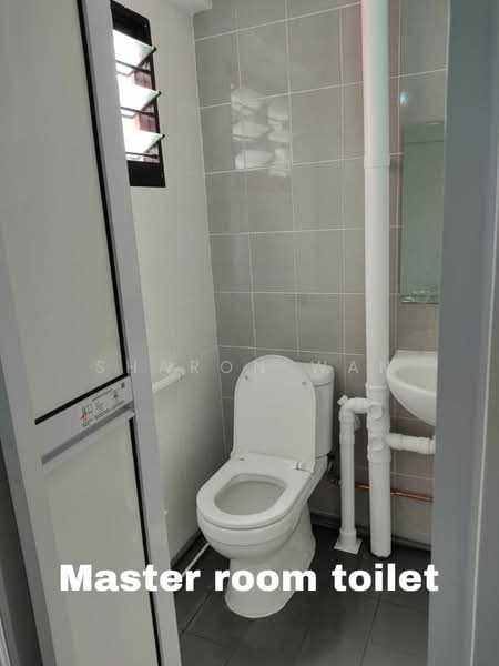 407 Yishun Avenue 6, 407 Yishun Avenue 6, 3 Bedrooms, 904 sqft, HDB Flat For Rent, by Sharon Wan, 500071900 - Bathroom - PropertyGuru.com.sg