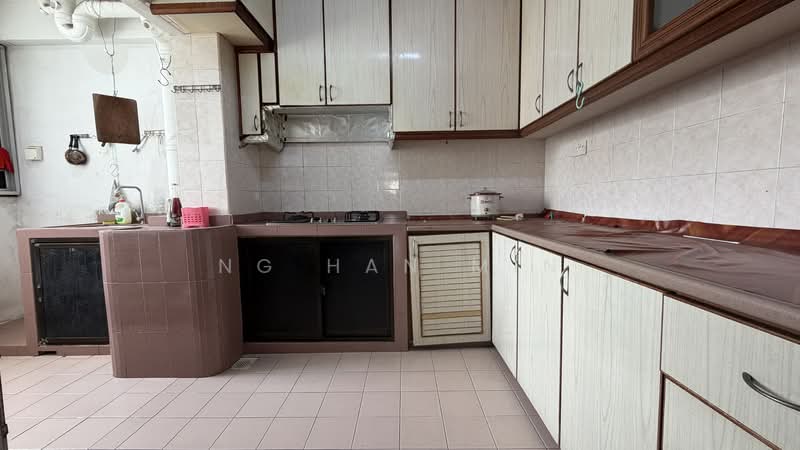 509 Woodlands Drive 14 HDB Flat For Sale at S$ 760,000 | PropertyGuru Singapore - Kitchen
