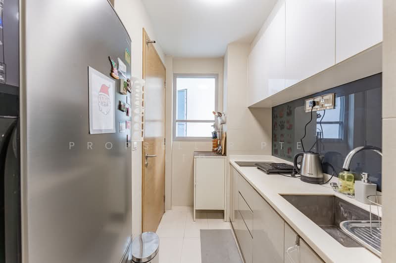The Santorini Condominium For Sale at S$ 720,000 | PropertyGuru Singapore - Kitchen