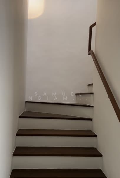 RV Edge Condominium For Sale at S$ 1,388,888 | PropertyGuru Singapore - Interior