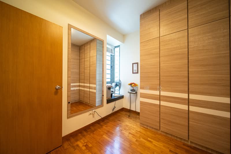 The Quintet Condominium For Sale at S$ 1,500,000 | PropertyGuru Singapore - Bedroom