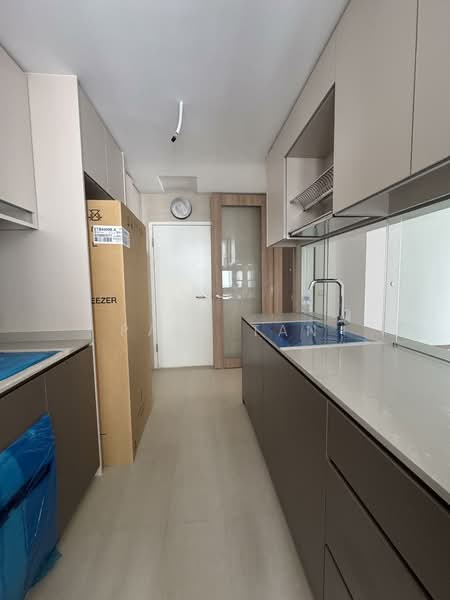 The Botany at Dairy Farm, 9 Dairy Farm Walk, 3 Bedrooms, 1,076 sqft, Condominium For Rent, by Paul Tan, 500071944 - Kitchen - PropertyGuru.com.sg