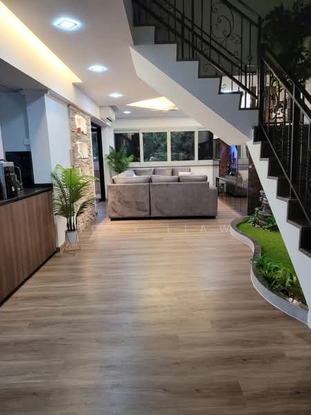 857 Tampines Street 83 HDB Flat For Sale at S$ 1,050,000 | PropertyGuru Singapore - Living Room