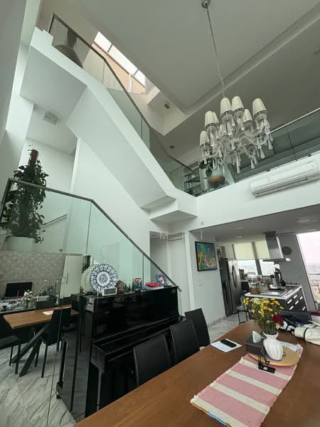 The View @ Meyer Apartment For Sale at S$ 8,500,000 | PropertyGuru Singapore - Living Room