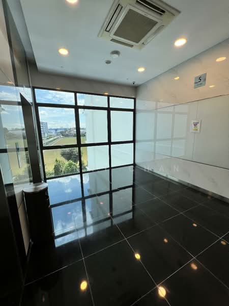 Link @ AMK, 3 Ang Mo Kio Street 62, 2,153 sqft, Light Industrial (B1) For Sale, by DANNY CHAN, 500071981 - Lobby - CommercialGuru.com.sg