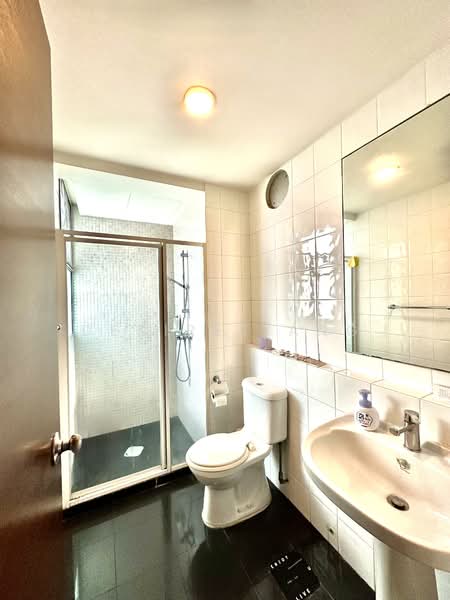 The Eden @ Tampines Condominium For Sale at S$ 1,580,000 | PropertyGuru Singapore - Bathroom