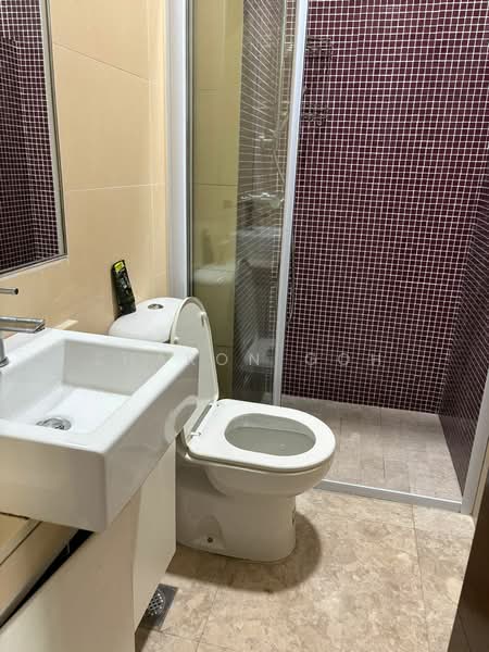 Bedok Grove, , Room Rental, 200 sqft, Terraced House For Rent, by Sharon Goh, 500072011 - Bathroom - PropertyGuru.com.sg