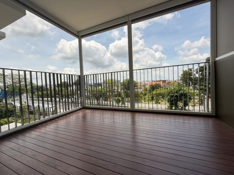 The Topiary Executive Condominium For Sale at S$ 1,320,000 | PropertyGuru Singapore - Balcony