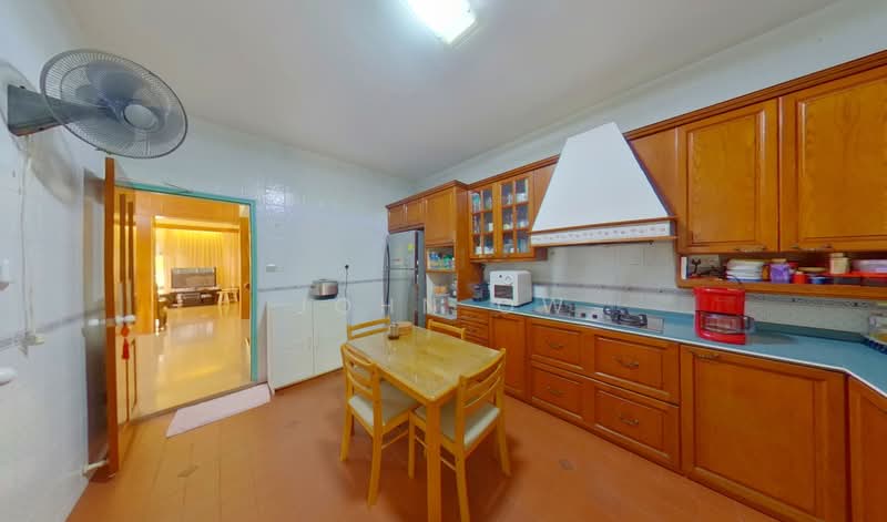 Gerald Park Semi-Detached House For Sale at S$ 6,288,000 | PropertyGuru Singapore - Kitchen