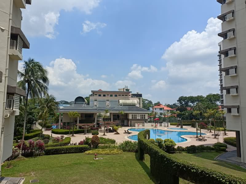 Bullion Park Condominium For Sale at S$ 1,200,000 | PropertyGuru Singapore - Exterior