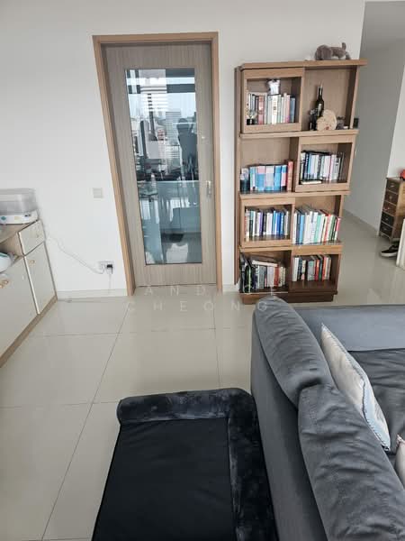 The Metropolitan Condominium, 8 Alexandra View, 3 Bedrooms, 1,400 sqft, Condominium For Sale, by Candice Cheong, 500072031 - Living Room - PropertyGuru.com.sg