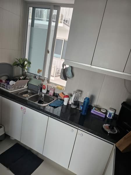 The Metropolitan Condominium, 8 Alexandra View, 3 Bedrooms, 1,400 sqft, Condominium For Sale, by Candice Cheong, 500072031 - Kitchen - PropertyGuru.com.sg