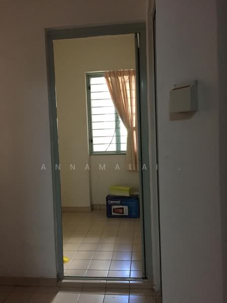 Guilin View, 20 Bukit Batok Street 52, 3 Bedrooms, 1,281 sqft, Condominium For Rent, by Annamalai ., 500072042 - Interior - PropertyGuru.com.sg