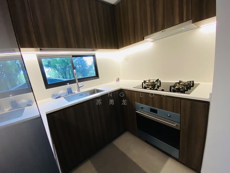 Lentor Modern Condominium For Sale at S$ 2,250,000 | PropertyGuru Singapore - Kitchen