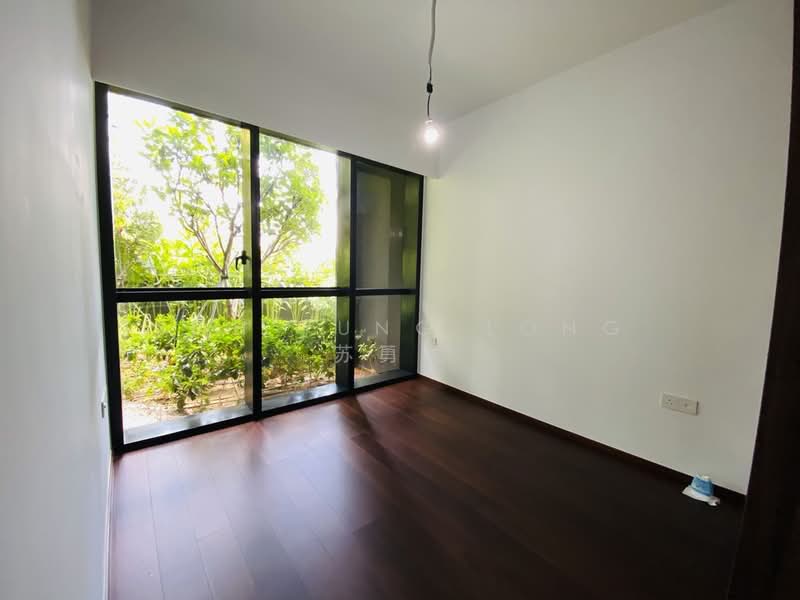 Lentor Modern Condominium For Sale at S$ 2,250,000 | PropertyGuru Singapore - Masterbedroom