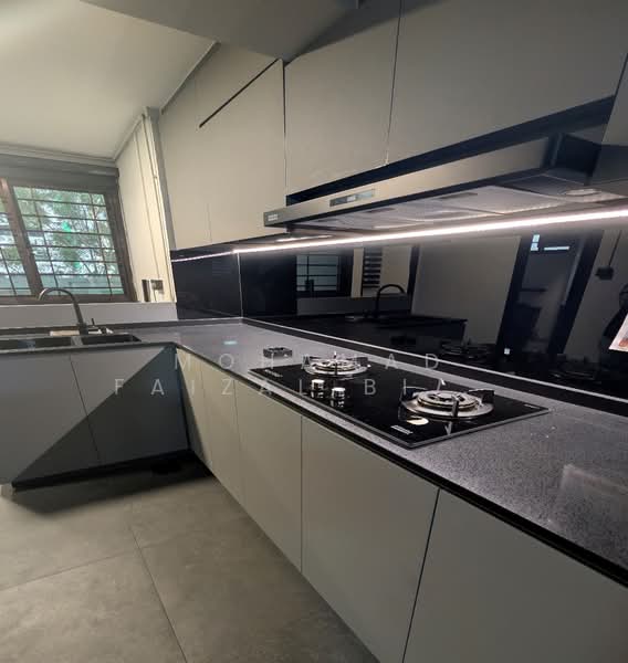 6 Marsiling Drive, 6 Marsiling Drive, Room Rental, 400 sqft, HDB Flat For Rent, by Mohamad Faizal Bin Hanafi, 500072080 - Kitchen - PropertyGuru.com.sg