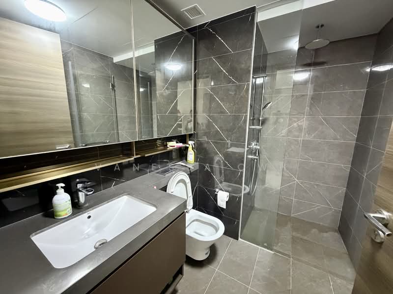 The Florence Residences, 85 Hougang Avenue 2, 1 Bedroom, 527 sqft, Condominium For Rent, by Vanessa Owh, 500072084 - Bathroom - PropertyGuru.com.sg