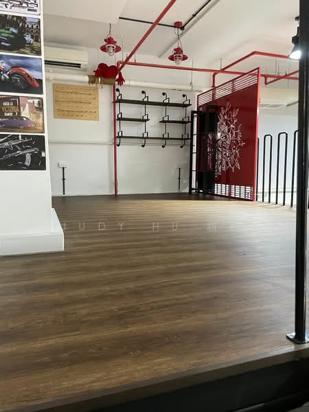 Oxley BizHub, 61 Ubi Road 1, 1,300 sqft, Light Industrial (B1) For Rent, by Judy Hu 胡艳, 500072087 - Interior - CommercialGuru.com.sg