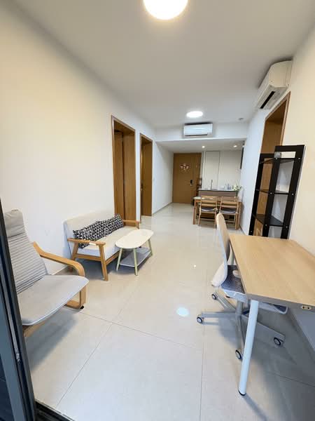 Midwood Condominium For Sale at S$ 1,380,000 | PropertyGuru Singapore - Living Room