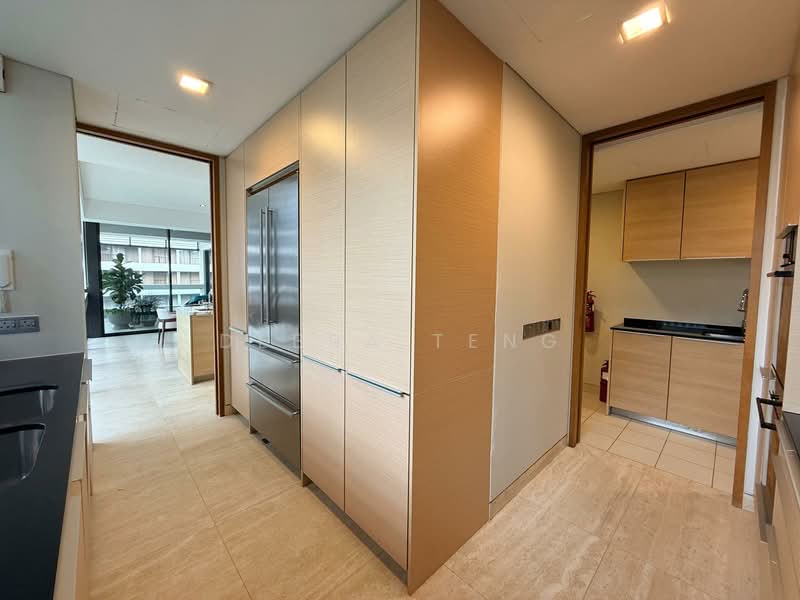 Hana, 8 Tomlinson Road, 4 Bedrooms, 3,531 sqft, Apartment For Rent, by Debra Teng, 500072108 - Kitchen - PropertyGuru.com.sg