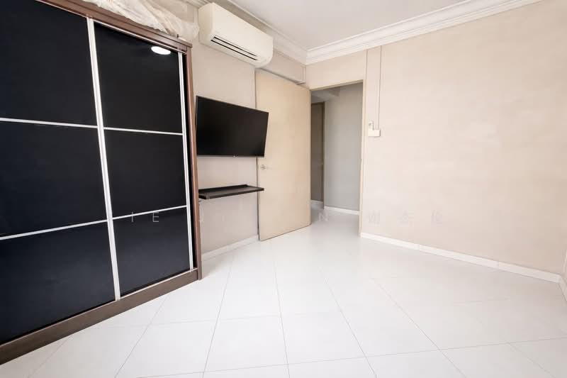 370 Woodlands Avenue 1 HDB Flat For Sale at S$ 798,000 | PropertyGuru Singapore - Interior
