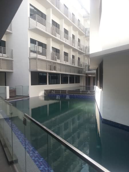 Viva Vista Apartment For Sale at S$ 988,000 | PropertyGuru Singapore - Exterior