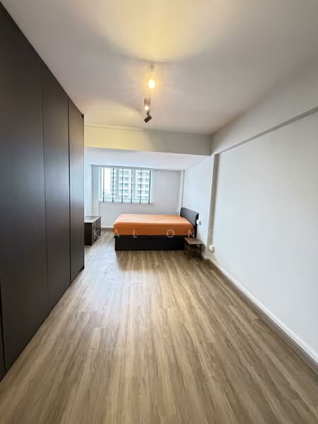 71 Bedok South Road, 71 Bedok South Road, 2 Bedrooms, 883 sqft, HDB Flat For Rent, by Kal Ong, 500072132 - Bedroom - PropertyGuru.com.sg