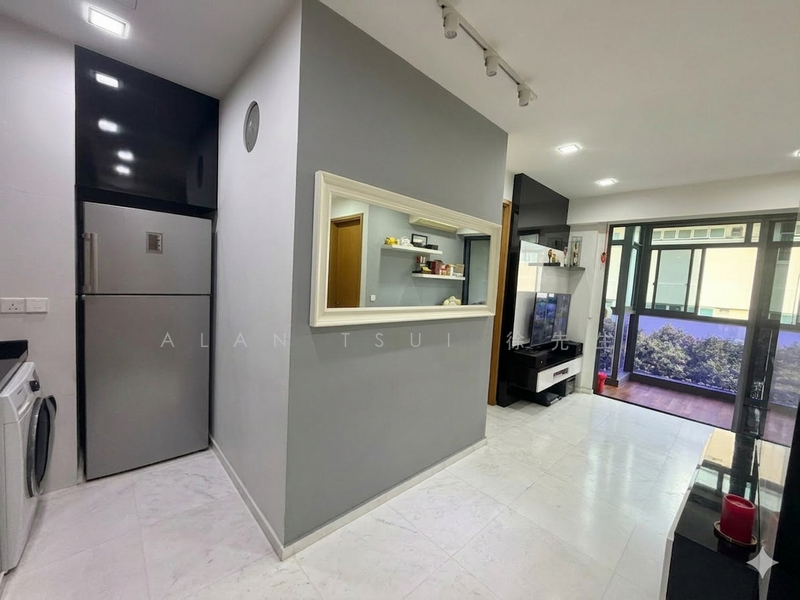 Daisy Suites, 35 Daisy Road Singapore, 3 Bedrooms, 1,033 sqft, Condominium For Sale, by Alan Tsui 徐先生, 500072136 - Living Room - PropertyGuru.com.sg
