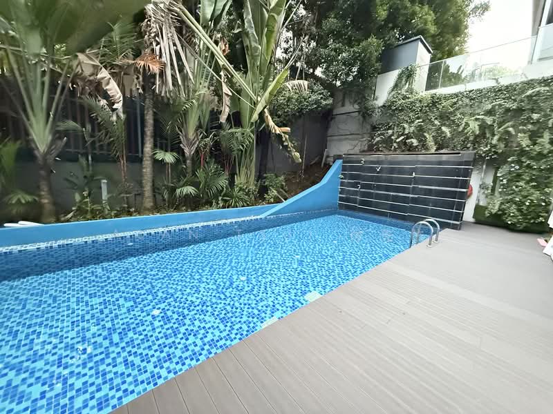 Daisy Suites, 35 Daisy Road Singapore, 3 Bedrooms, 1,033 sqft, Condominium For Sale, by Alan Tsui 徐先生, 500072136 - Pool - PropertyGuru.com.sg