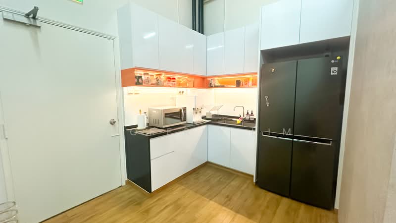 Harbourside Building 2, 2 Boon Leat Terrace, 2,448 sqft, Light Industrial (B1) For Rent, by Geoffrey Lim, 500072138 - Kitchen - CommercialGuru.com.sg