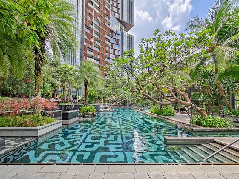 OUE Twin Peaks Condominium For Sale at S$ 1,262,700 | PropertyGuru Singapore - Exterior