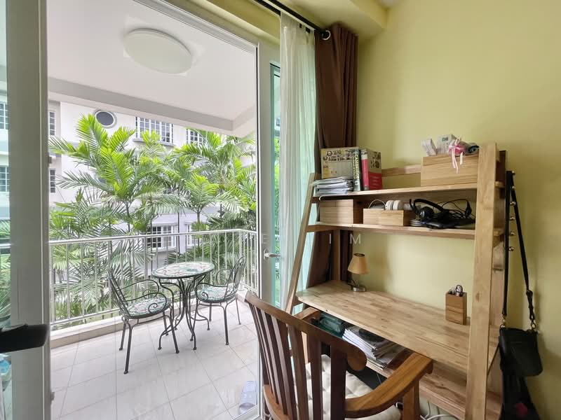East Elegance Apartment For Sale at S$ 730,000 | PropertyGuru Singapore - Bedroom