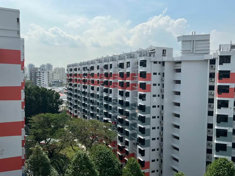 117 Bedok North Road HDB Flat For Sale at S$ 500,000 | PropertyGuru Singapore - Exterior