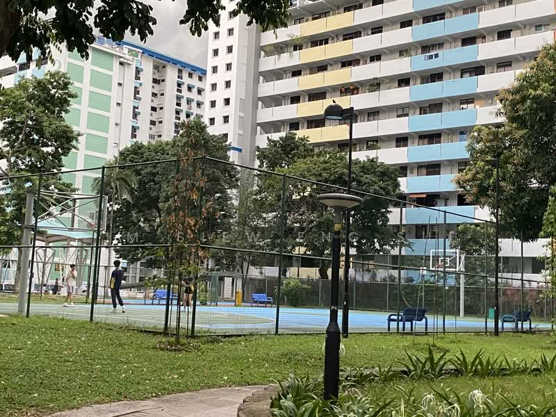 7 Lorong 7 Toa Payoh HDB Flat For Sale at S$ 1,000,000 | PropertyGuru Singapore - Exterior