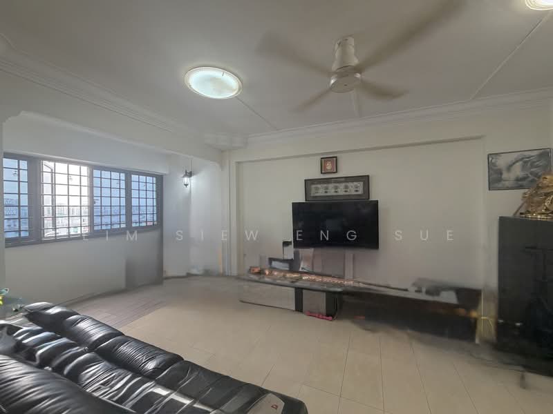 7 Lorong 7 Toa Payoh, 7 Lorong 7 Toa Payoh, 4 Bedrooms, 1,292 sqft, HDB Flat For Sale, by Lim Siew Eng Sue, 500072202 - Living Room - PropertyGuru.com.sg