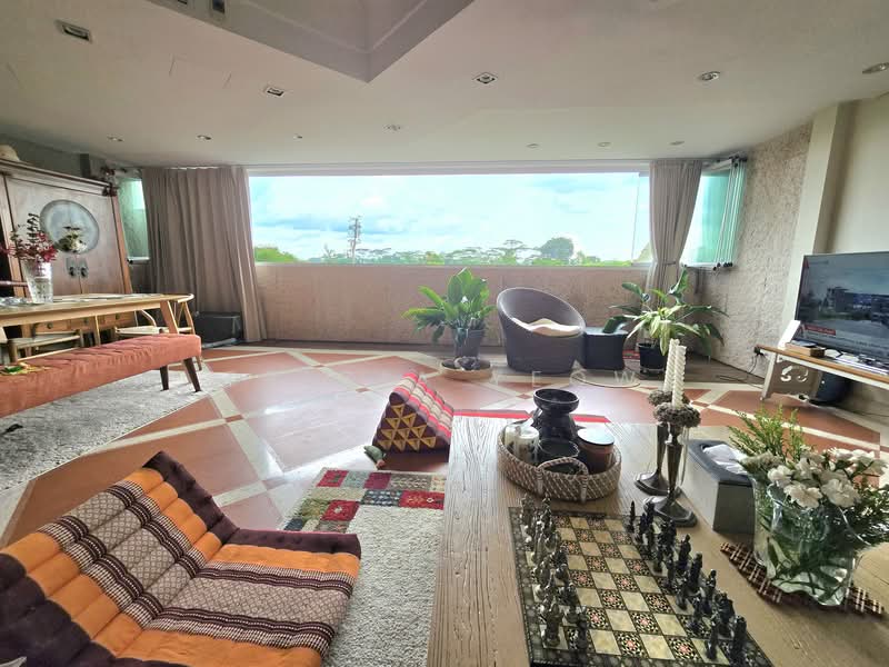 Hillcrest Arcadia Condominium For Sale at S$ 2,380,000 | PropertyGuru Singapore - Living Room