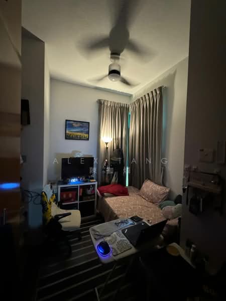 Sims Residences, 8 Lorong 39 Geylang, 3 Bedrooms, 1,184 sqft, Apartment For Rent, by Alex Tang 陳拁燐, 500072212 - Bedroom - PropertyGuru.com.sg