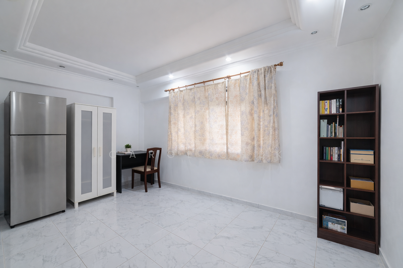 203E Compassvale Road HDB Flat For Sale at S$ 625,000 | PropertyGuru Singapore - Common Room 1