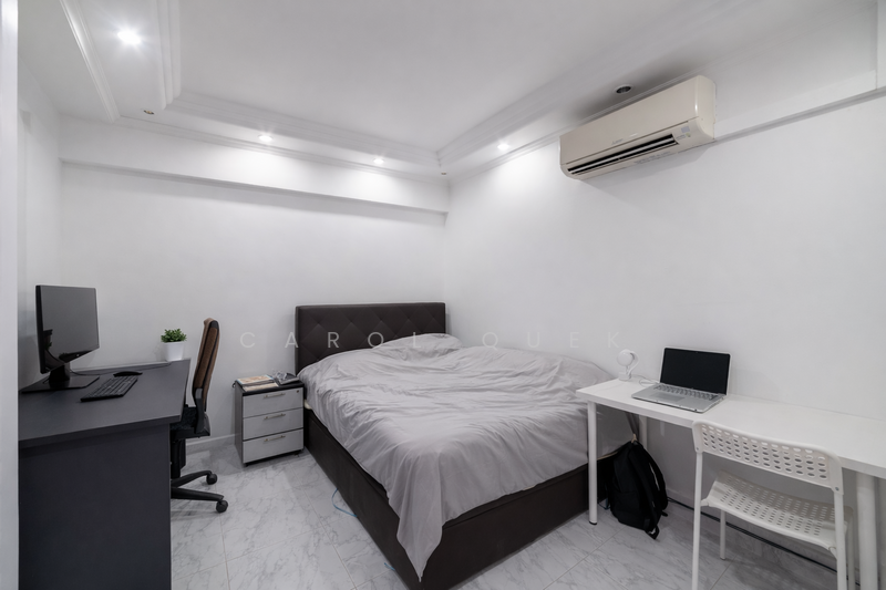 203E Compassvale Road HDB Flat For Sale at S$ 625,000 | PropertyGuru Singapore - Common Room 2