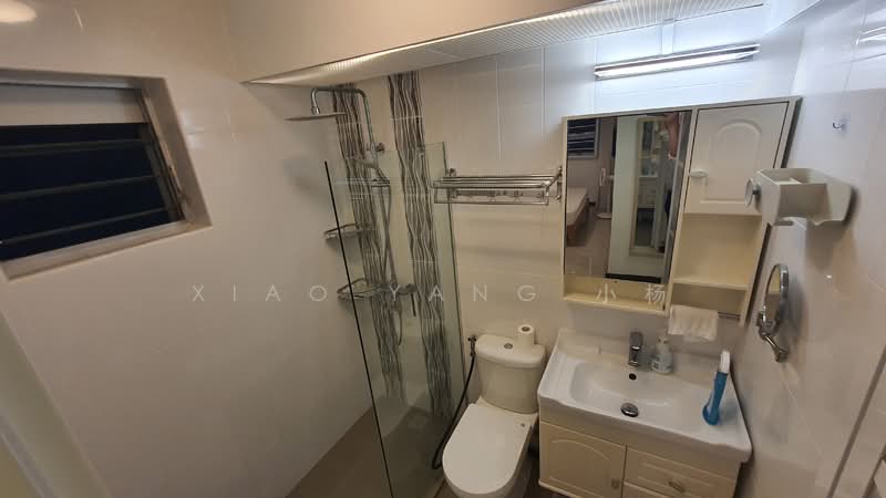 93B Telok Blangah Street 31 HDB Flat For Sale at S$ 1,028,000 | PropertyGuru Singapore - Bathroom