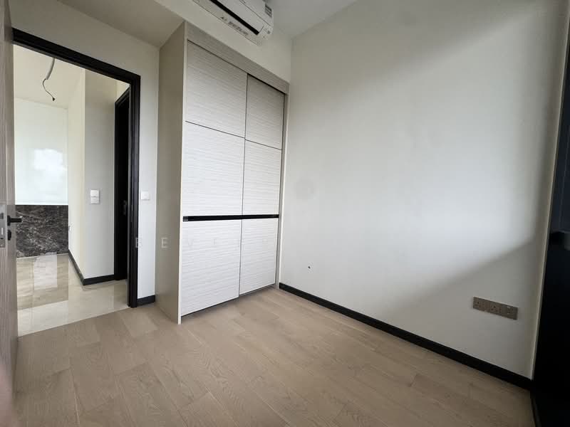 Perfect Ten, 323 Bukit Timah Road, 2 Bedrooms, 797 sqft, Condominium For Rent, by Bevelry Liew, 500072224 - Common bedroom - PropertyGuru.com.sg