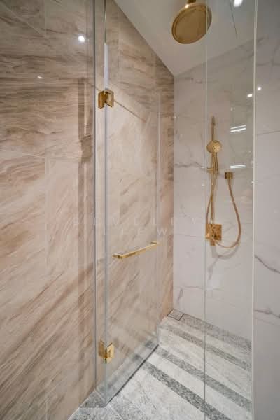 Perfect Ten, 323 Bukit Timah Road, 2 Bedrooms, 797 sqft, Condominium For Rent, by Bevelry Liew, 500072224 - Bathroom - PropertyGuru.com.sg