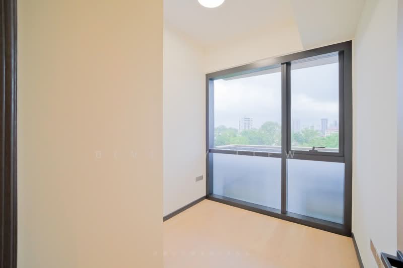 Perfect Ten, 323 Bukit Timah Road, 2 Bedrooms, 797 sqft, Condominium For Rent, by Bevelry Liew, 500072224 - Common bedroom - PropertyGuru.com.sg